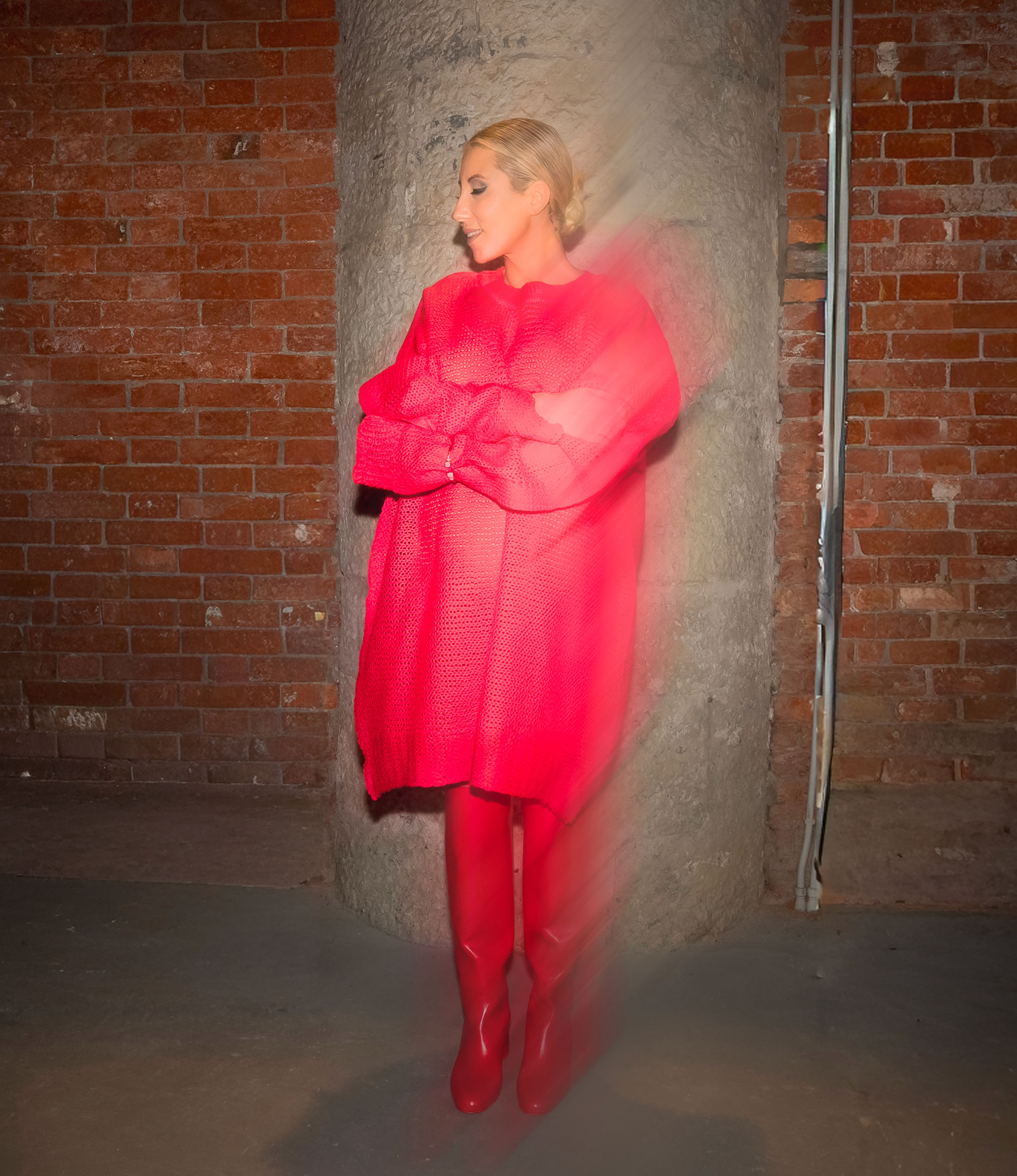 MALIKA_AYANE_ISSEY_MIYAKE_LOUBOUTIN (1).png