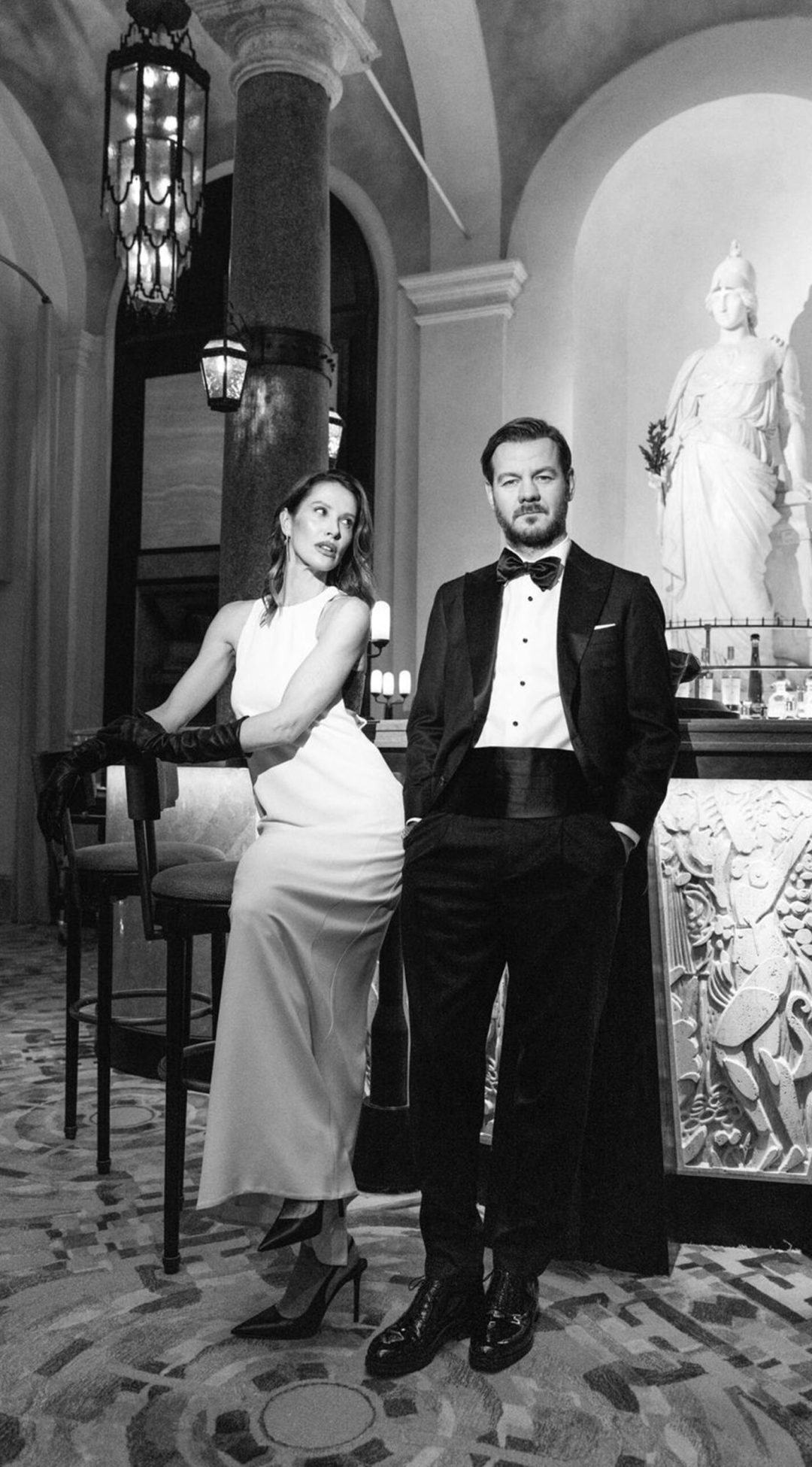 4.ALESSANDRO_CATTELAN_LUDOVICA_SAUER(1)